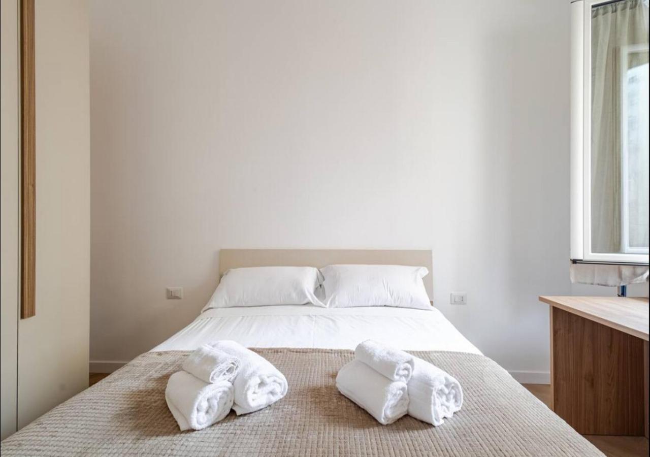Residenza Camillo - Palermo Centro Apartment Luaran gambar