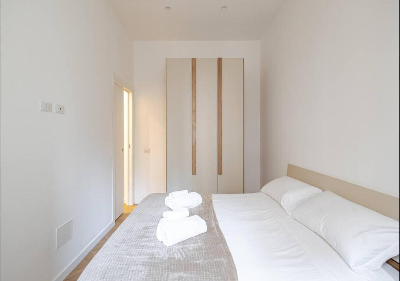 Residenza Camillo - Palermo Centro Apartment Luaran gambar