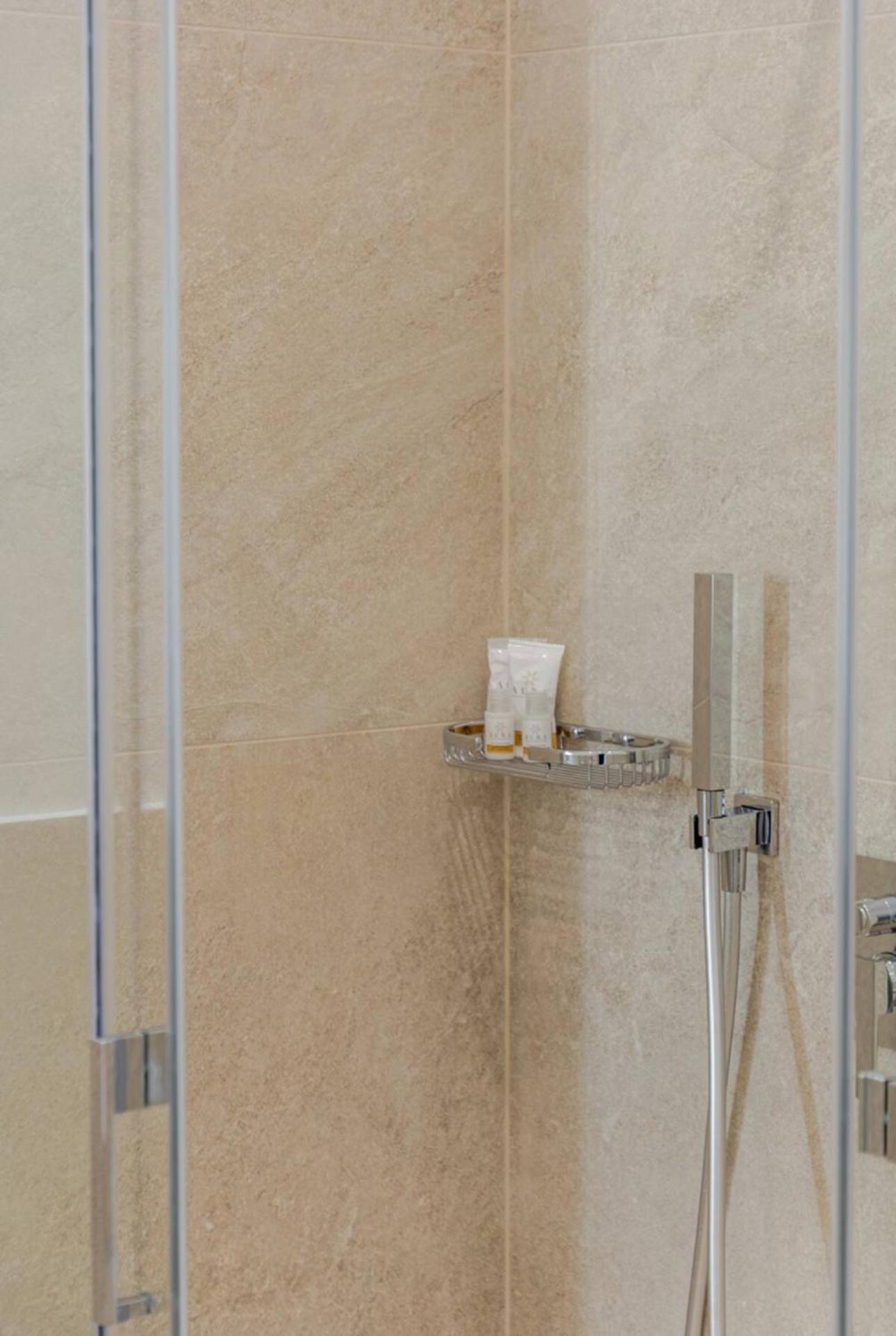 Residenza Camillo - Palermo Centro Apartment Luaran gambar